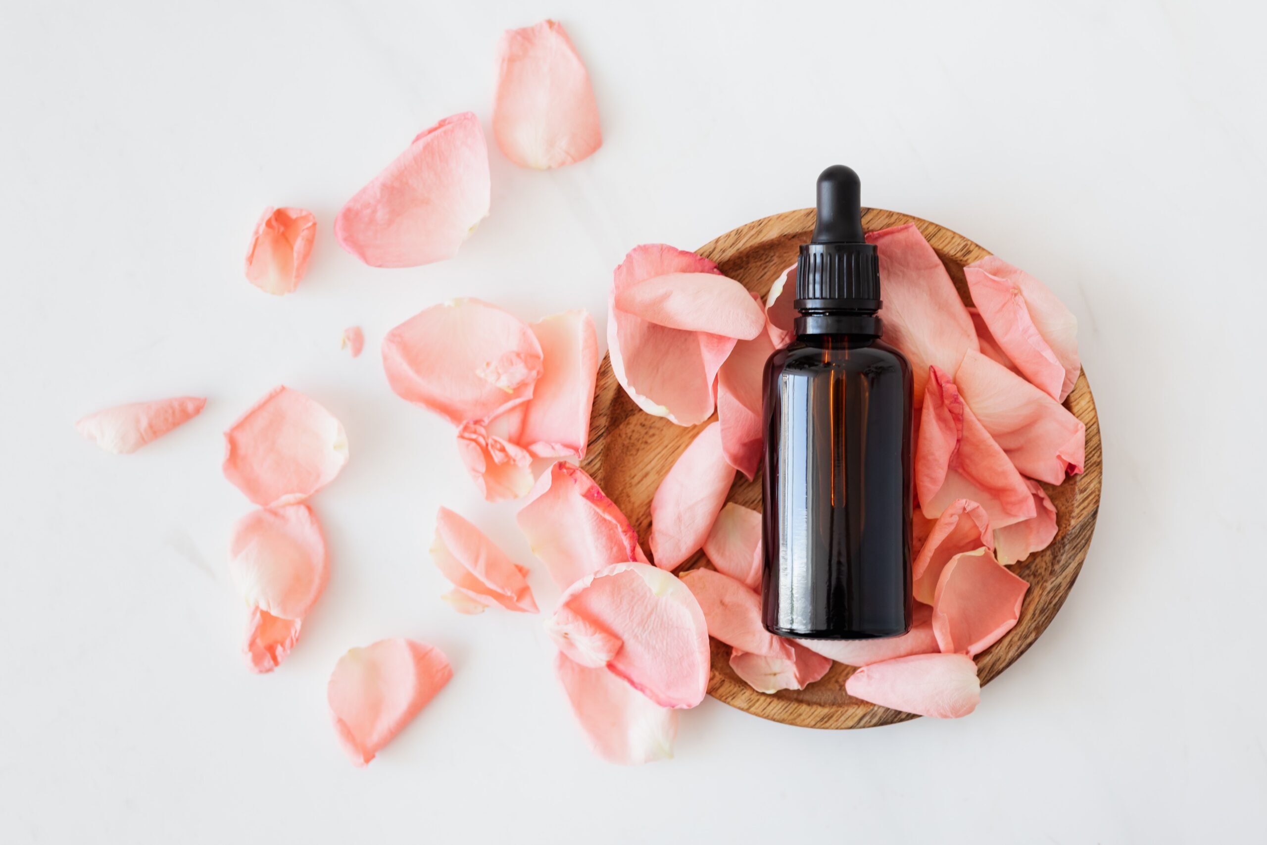 The Benefits and Uses of Rose Petals for Hair